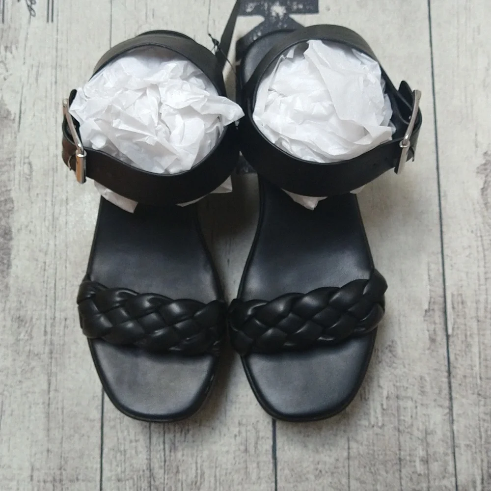New with Tags, Forever 21 Black Wedge Sandals with Silver Buckles in size 7 - Picture 3 of 11